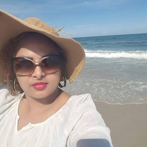 Meet your Posher, Sara